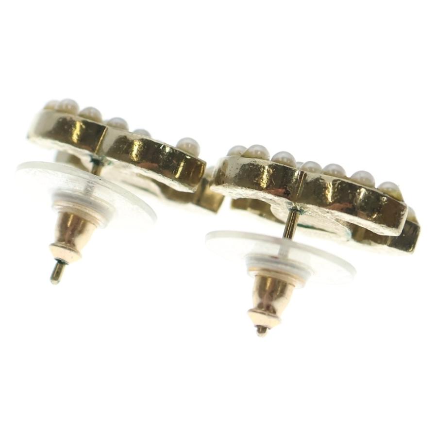 CHANEL（シャネル） ココマーク パール ロゴ ピアス ホワイト×ゴールド