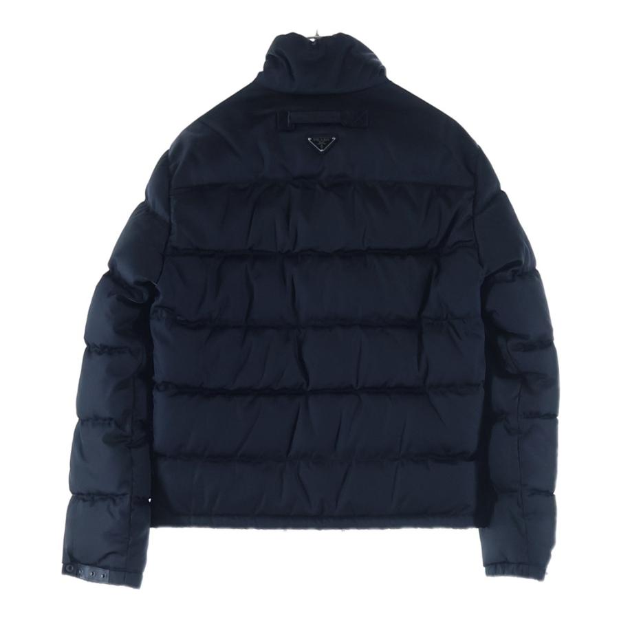 正規品 元値19万 プラダ 三角プレート トライアングルロゴ ブルゾン PRADA（プラダ） トライアングルロゴプレート ジップアップ ダウン