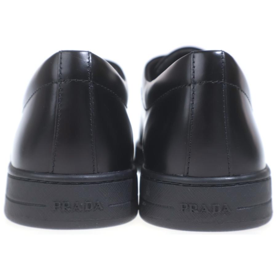 PRADA（プラダ） ブラッシュドレザー レースアップ ローカットシューズ