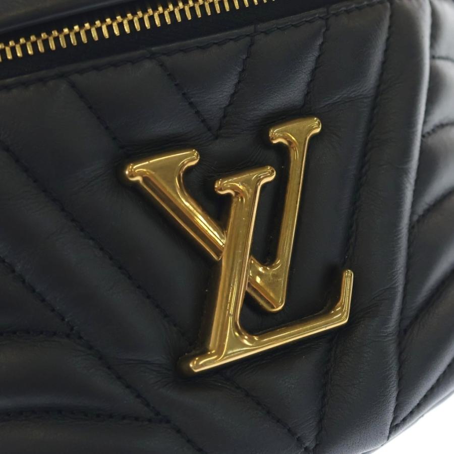 LOUIS VUITTON（ルイ・ヴィトン） ニューウェーブ レザー バム ボディ