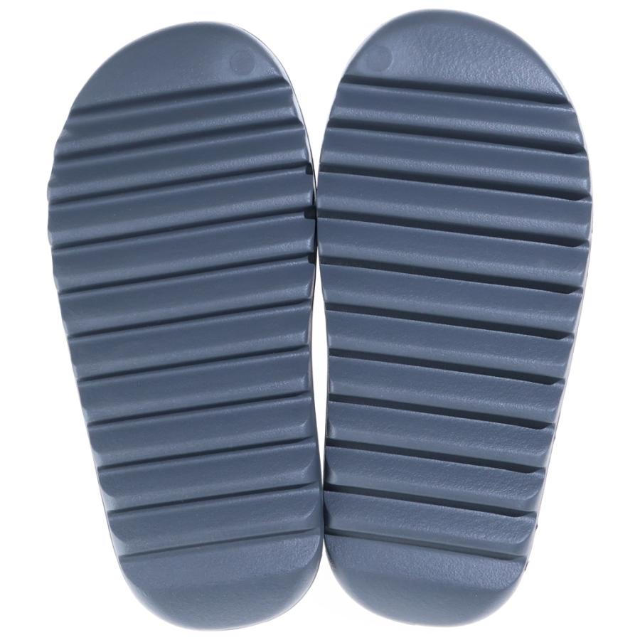 adidas（アディダス） YEEZY SLIDE Slate Grey イージースライド