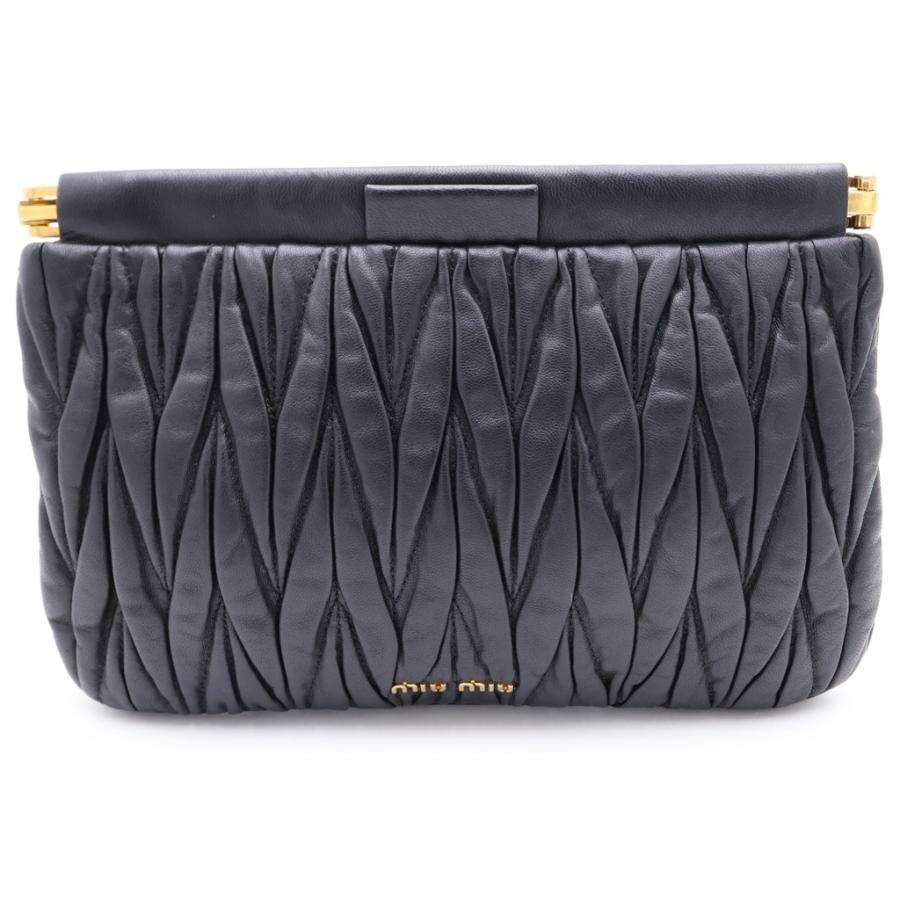 MIU MIU ミュウミュウ　マテラッセ クラッチバッグ ブラック miumiu ミュウミュウ マテラッセ レザークラッチバッグ ブラック