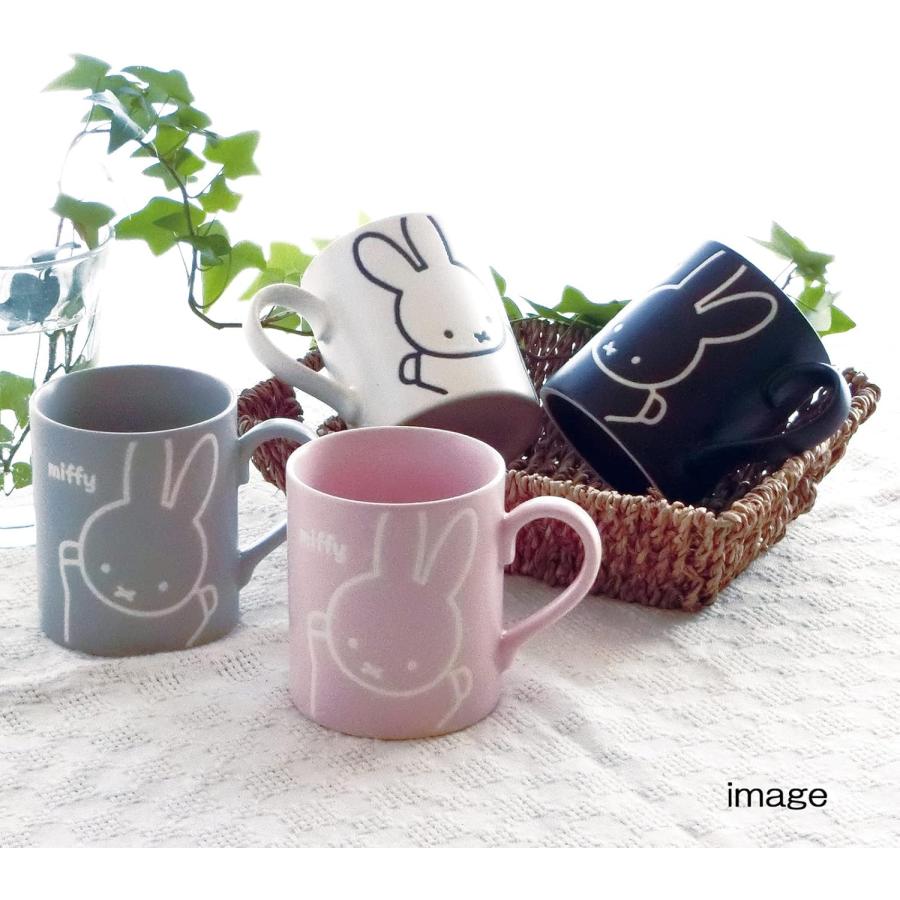 激レア【非売品　未開封】FRIENDS フレンズ 非売品当選マグカップ ミッフィー 撥水 マグカップ 約260ml miffy friend シャモアピンク
