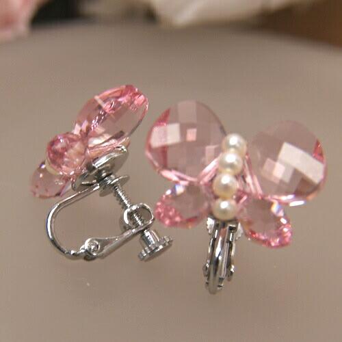 ギフトケース入り スワロフスキー ちょうちょ リボン パール ピアス イヤリング 淡水真珠 バタフライ レディース クリスマス ギフトに プレゼントに |  | 04