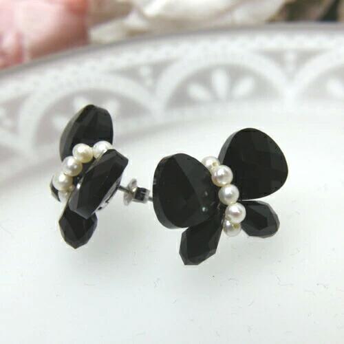 ギフトケース入り スワロフスキー ちょうちょ リボン パール ピアス イヤリング 淡水真珠 バタフライ レディース クリスマス ギフトに プレゼントに |  | 07