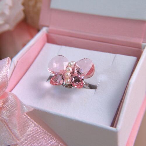 ギフトケース入り スワロフスキー ちょうちょ リボン 淡水パール リング ブラック 淡水真珠 クリスマス ギフトに プレゼントに |  | 02