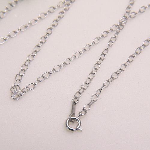 ギフトケース付き 銀の メガネチェーン 丸線あずき シルバーチェーン ネックレスにもなる 2WAY 眼鏡 チェーン 母の日 父の日 敬老の日 |  | 01