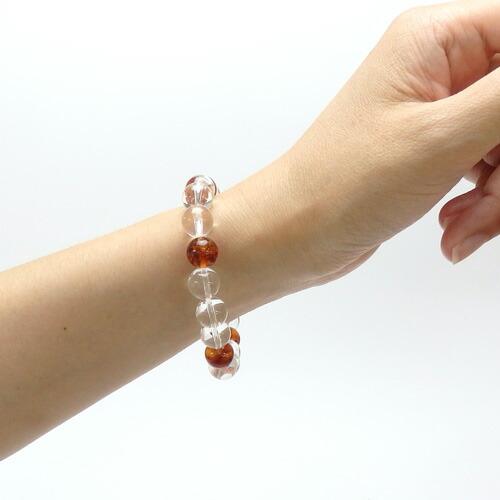 琥珀 ＆ 水晶 ブレスレット 10mm玉 コハク アンバー クリスタルクォーツ 念誦 ブレスレット 風水 パワーストーン ブレス バレンタイン ギフトに プレゼントに |  | 01