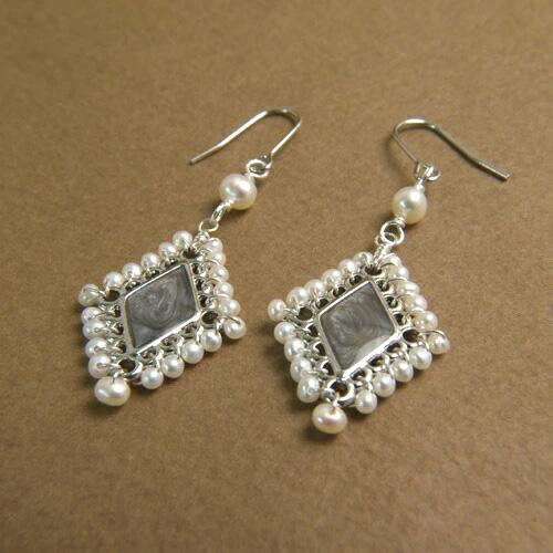 ベビーパール ダイヤ型 ピアス イヤリング 淡水真珠 ダイヤ形 ひし形 レディース クリスマス ギフトに プレゼントに |  | 01