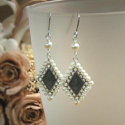 ベビーパール ダイヤ型 ピアス イヤリング 淡水真珠 ダイヤ形 ひし形 レディース クリスマス ギフトに プレゼントに |  | 02