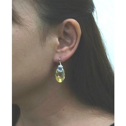 オーバル スワロフスキー ベビーパール ピアス イヤリング 淡水真珠 レディース チタンピアス クリスマス ギフトに プレゼントに |  | 03