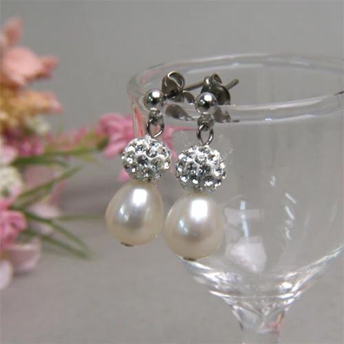 キラキラ クリスタルボール パール ピアス イヤリング 淡水真珠 ラインストーン レディース バレンタイン ギフトに プレゼントに |  | 01
