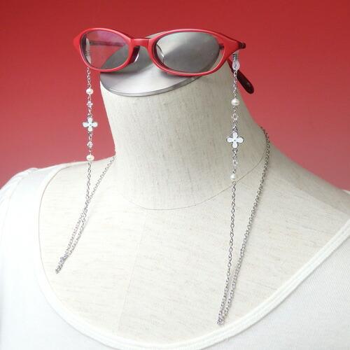 クロネコ便 ギフトケースつき  メガネチェーン 白いお花 ＆ パール スワロフスキー レディース 眼鏡チェーン グラスコード クリスマス ギフトに プレゼントに |  | 02