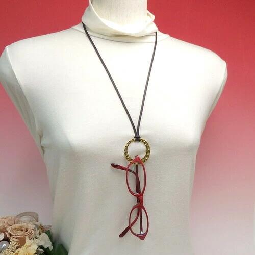 メール便 メガネホルダー メタルリング ウェーブ グラスホルダー ネックレス ペンダント サングラスかけ 眼鏡ホルダー 首掛け おしゃれ メンズ レディース |  | 07