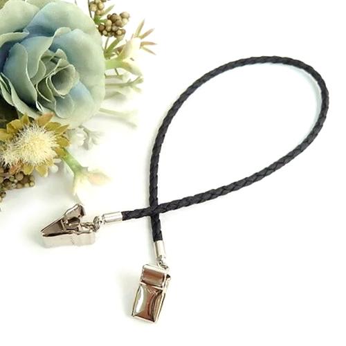 メール便 帽子クリップ 四つ編み エコレザー 合皮 帽子留め メンズ ユニセックス ハットクリップ 帽子止めホルダー 帽子ストッパー ハットキーパー ワニグチ | 