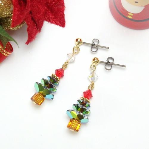 クリスマスツリー スワロフスキー ピアス イヤリング レディース チタンピアス プレゼント ギフト クリスマス ギフトに プレゼントに |  | 01