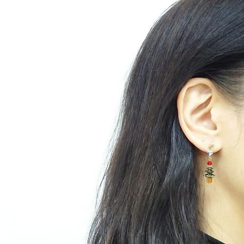 クリスマスツリー スワロフスキー ピアス イヤリング レディース チタンピアス プレゼント ギフト クリスマス ギフトに プレゼントに |  | 07