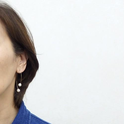 あこや真珠 バロックパール クリーム系 ノンホールピアス イヤリング 樹脂イヤリング レディース パール 金色 クリスマス ギフトに プレゼントに |  | 02