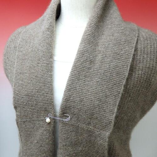 メール便 淡水パール 水晶 カブトピン ブローチ ゴールドカラー 真珠 ショールピン ストールピン キルトピン クリスマス ギフトに プレゼントに |  | 04