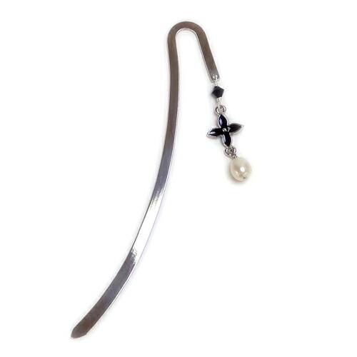 クロネコ便 ギフトケース入り しおり ブックマーカー 3種 スワロフスキー 淡水パール お花 クロス 金属 メタル 真珠 栞 帯飾り ギフト 浴衣 着物 |  | 04