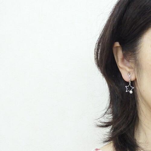 ピアス イヤリング 星 フレーム パール 淡水真珠 チタンピアス 真ちゅうイヤリング  淡水パール 父の日 ギフトに プレゼントに 爆買 |  | 02
