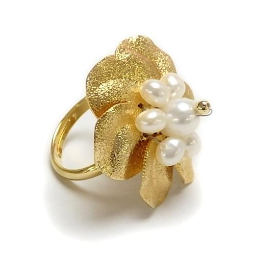 ギフトケース入り メタル フラワー 淡水パール リング フリーサイズ 花 指輪 淡水真珠 シルバー ゴールド クリスマス ギフトに プレゼントに |  | 03