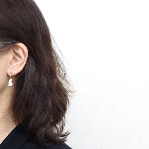 メール便 ピアス イヤリング お散歩猫ちゃん 振り向き猫ちゃん 猫 レディース cat ホワイトデー ギフトに プレゼントに 爆買 |  | 03