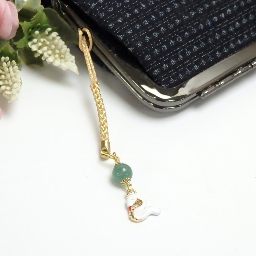 メール便 午年 根付 ストラップ 白蛇 天然石 干支 開運 十二支 えと うまどし 馬年 巳年 蛇 ヘビ へび年 パール 淡水真珠 パワーストーン 風水 景品 粗品 根付け |  | 07