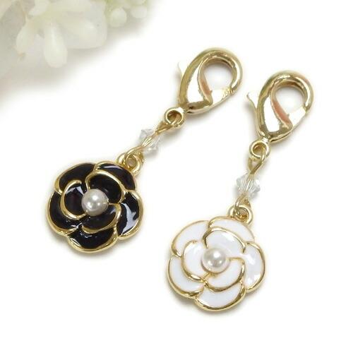 メール便 マスクチャーム カメリア スワロフスキー マスクアクセサリー ブラック ホワイト おしゃれ かわいい マスクジュエリー マスクピアス 爆買 | 