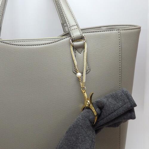 メール便 グローブホルダー 淡水真珠 & 手組み 組紐 金糸 銀糸 手袋ホルダー レディース ギフト プレゼント 淡水パール クリスマス ギフトに プレゼントに |  | 01