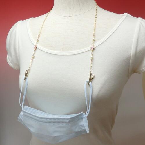 メール便 ナフキンクリップ お花とパール ハンカチクリップ ディナークリップ 前掛けクリップ ドレスクリップ たもと留め ナプキンクリップ マスクチェーン |  | 03