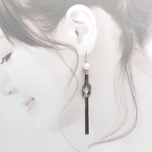 メール便 ピアス イヤリング 結びタッセル 淡水パール フリンジ ステンレスピアス 和装 浴衣 レディース かわいい 真珠 バレンタイン ギフトに プレゼントに |  | 01