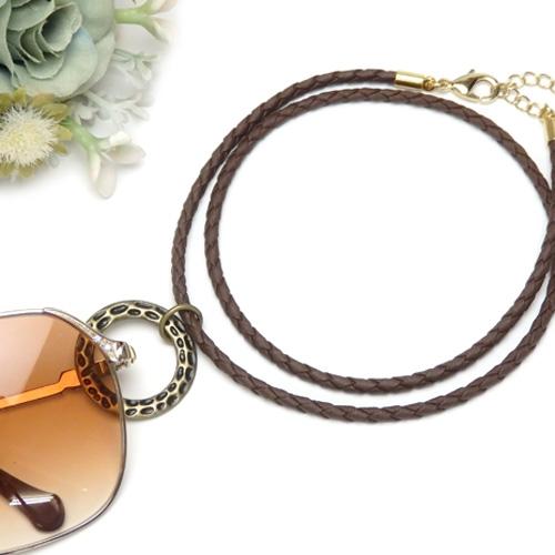 メール便 メガネホルダー アンティークゴールド メタルリング 四つ編みコード ネックレス ペンダント グラスホルダー サングラスかけ 眼鏡ホルダー 老眼鏡 | 