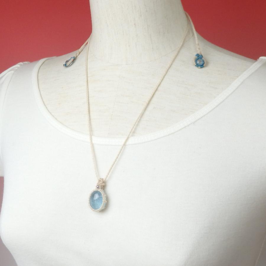 ☆アクアマリン　ブルートパーズ　レインボームーンストーンマクラメネックレス ムーンストーン（6月誕生石）・ブルートパーズ（11月誕生石