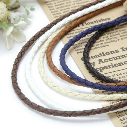 グローブホルダー 四つ編み エコレザー イニシャル 英字 ローマ字 合皮タイプ レザー調 手袋ホルダー ホワイトデー ギフトに プレゼントに 爆買 |  | 02