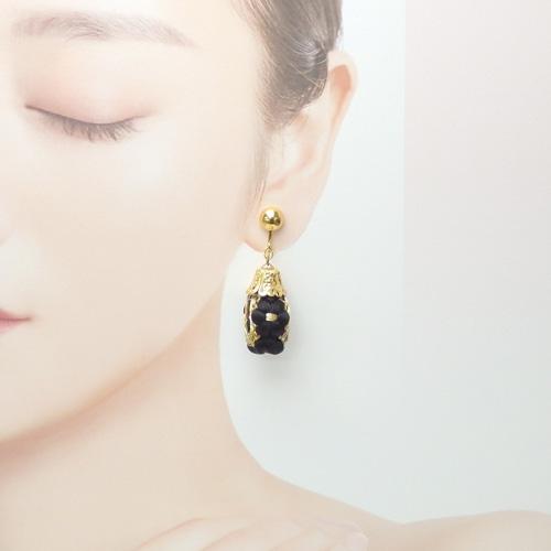 メール便 イヤリング 正絹 組紐 黒 ブラック 金糸 銀糸 シルク 絹糸 レディース 軽量 軽い 父の日 ギフトに プレゼントに |  | 01