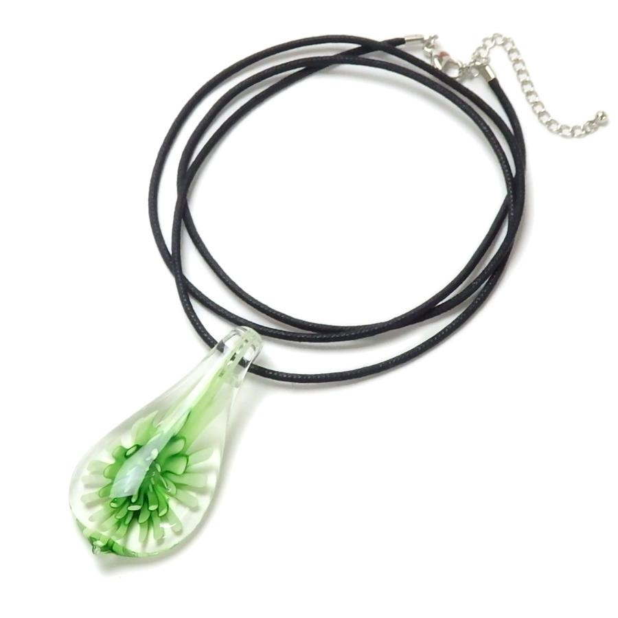 【一点もの】ガラスのお花ペンダント ガラスの中に咲いた花 フラワー グラスペンダント 母の日