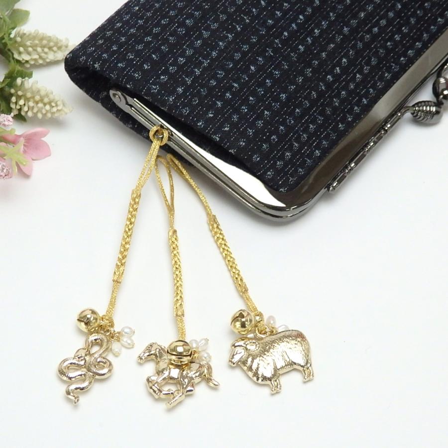 メール便 帯飾り 午年 パール 開運 金色 干支 ゴールドカラー 十二支 えと 馬年 うまどし へび 蛇 根付 ストラップ 巳年 淡水真珠 風水 金運 恋愛運 |  | 05