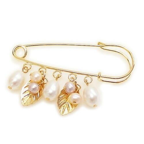 淡水真珠 ピンブローチ 木の実 シルバー色 ゴールド色 カブトピン カーディガン留め クリスマス ギフトに プレゼントに | 