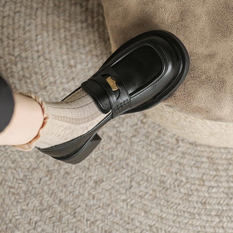 高級感✨プラダ スクエアトゥ ミュール おしゃれ　太ヒール　22.5 エナメル 高級感✨プラダ スクエアトゥ ミュール おしゃれ 太ヒール 22.5