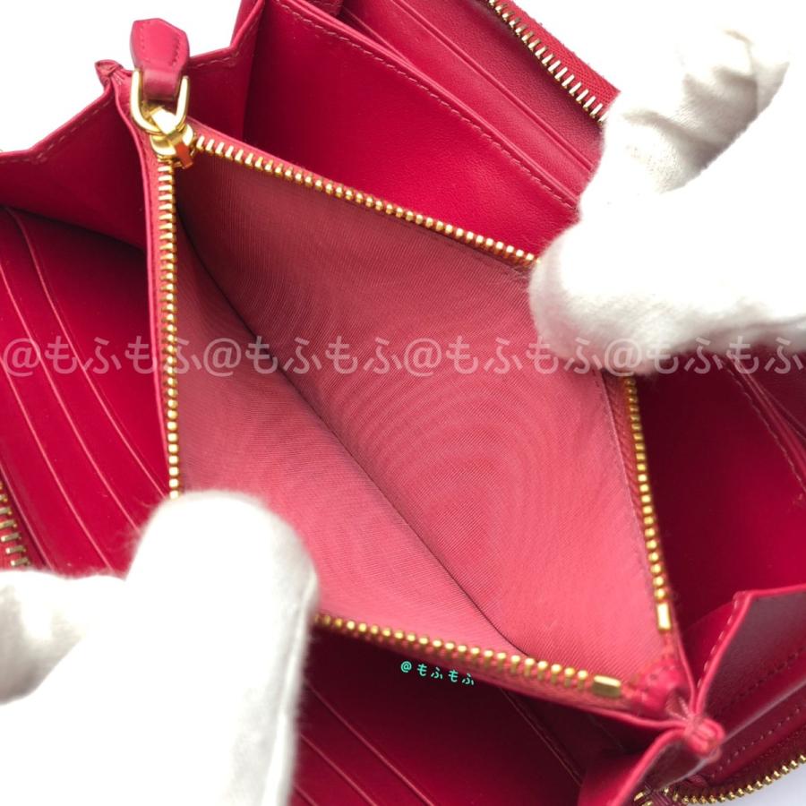 PRADA PRADAプラダ サフィアーノ ヴィッテロムーブ フューシャ PRADA PRADAプラダ サフィアーノ ヴィッテロムーブ フューシャ