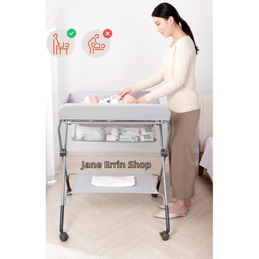 【極美品】ベビー用 おむつ交換台 折りたたみ式 グレー おむつ交換台 折りたたみ おくるみ交換 ベビーバス 着ぐるみ着替え