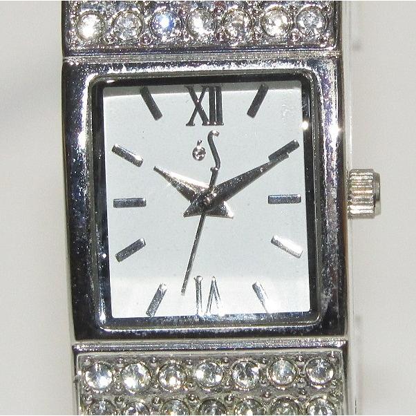 イズ]eS レディース 腕時計 バングルタイプ e81000 シルバー