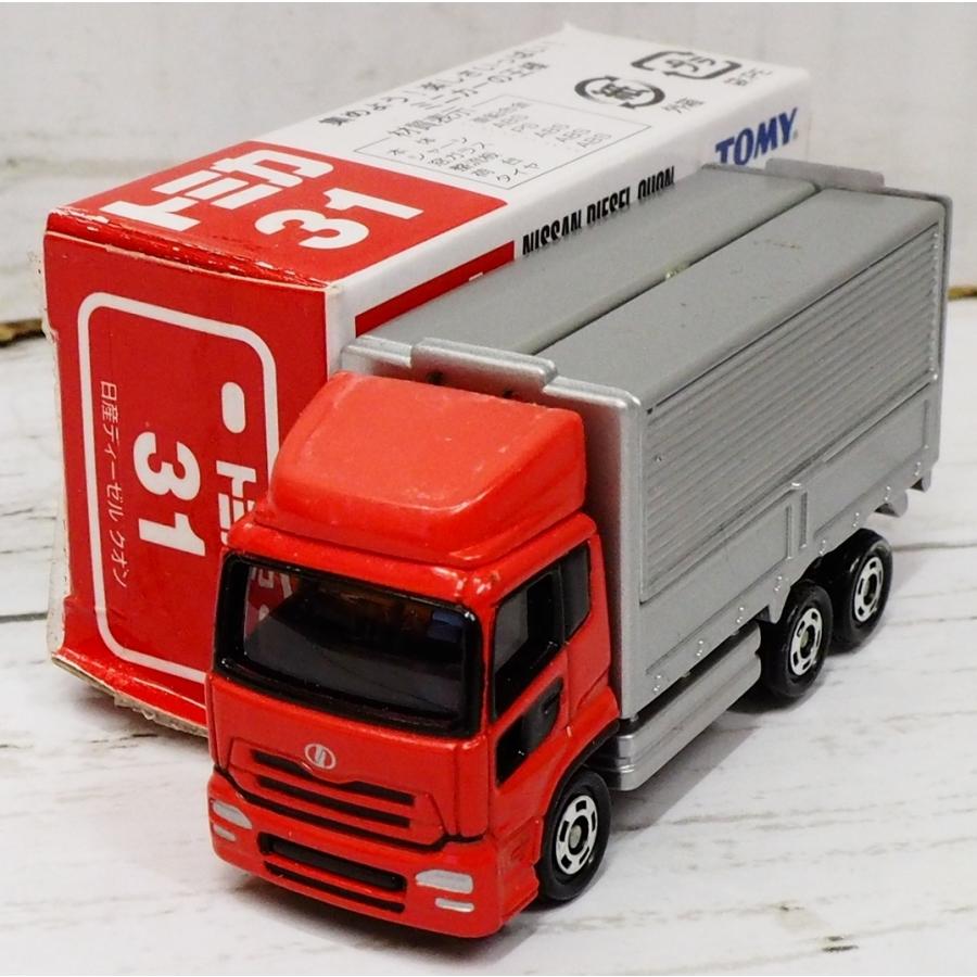 トミカ 自作カスタム品トミカ#31【日産ディーゼルQUONクオン ウイング