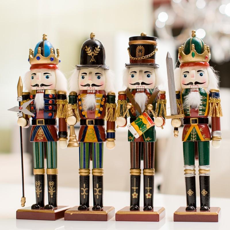 くるみ割り人形 置物 木製 儀仗隊 31cm 人形 4タイプ 祝日 手作り 工芸品 洋風 部屋 雑貨 逸品 クリスマス