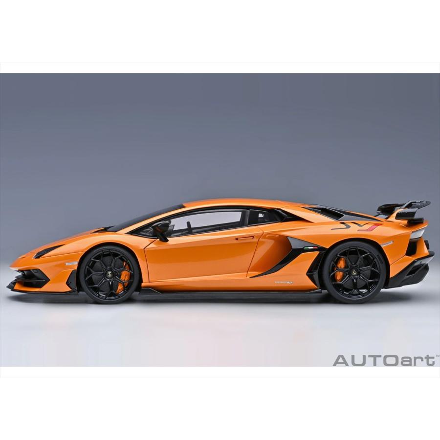 AUTOart 1/18 ランボルギーニ アヴェンタドール SVJ （パール