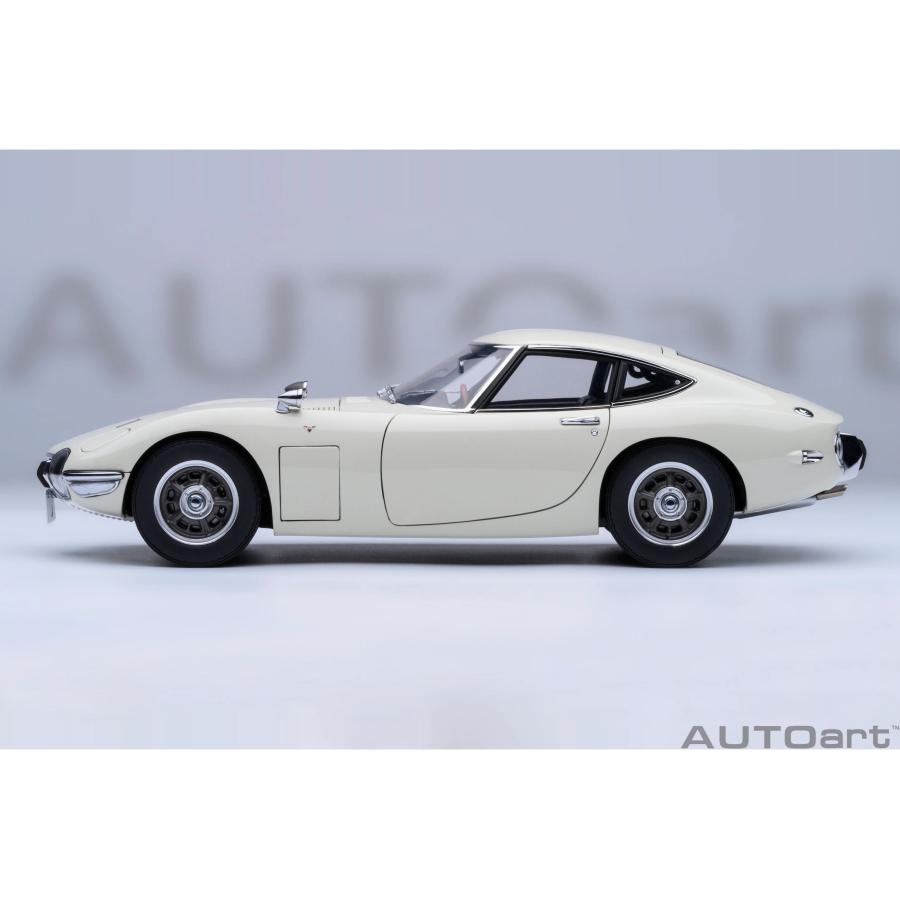 ケ*読様 1/18 AUTOart オートアートTOYOTA 2000GT 大型 Autoart Toyota 2000GT 1967 (White) 1/18 Scale New Release! | eBay