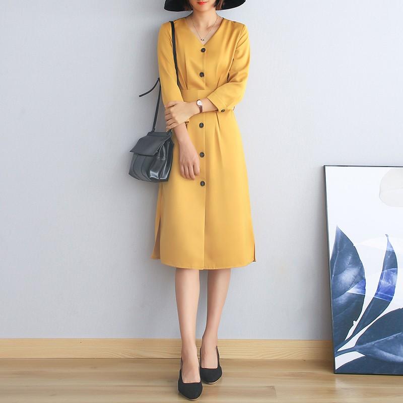 ワンピース ビタミンカラー 前ボタン Vネック 太めのベルト スリットが付いて歩きやすい膝丈ワンピース Spintheearth 通販 Yahoo ショッピング