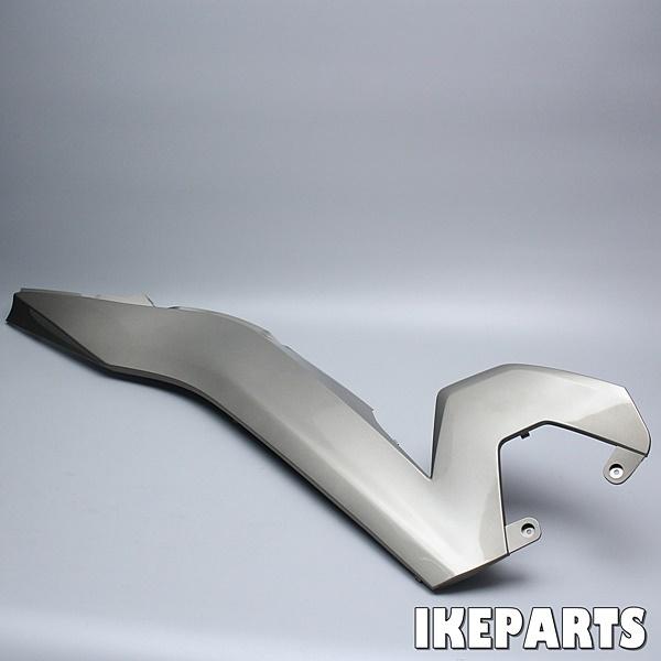 未使用 BMW C650GT 純正 カウル 46638529679 A015L0416