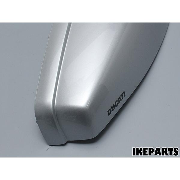 美品 ドゥカティ DUCATI ST2 ST3 ST4 純正 パニアケース カバー